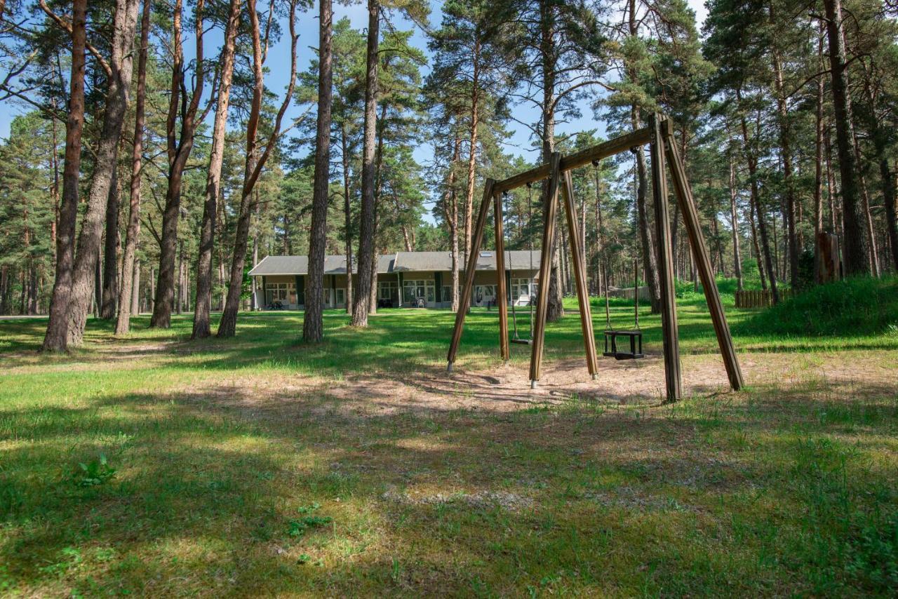 Villa Andropoff Parnu Bagian luar foto